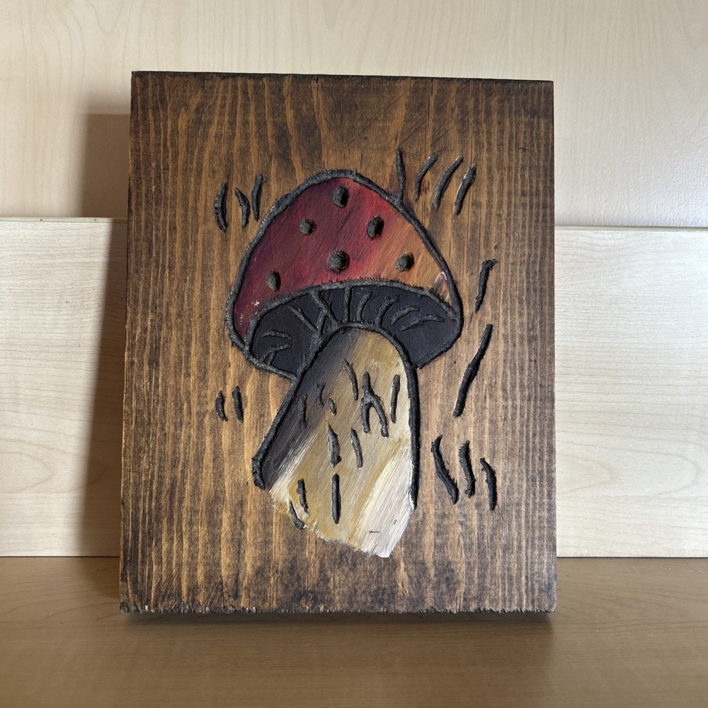Vintage Mushroom Wooden Wall Hanging Picture